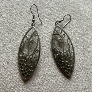 Dangling silver earrings leaf shaped ornate